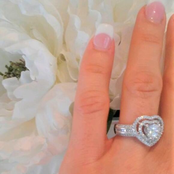 NEW Heart Ring Size 8 Silver 925 Simulated Diamonds Love Heart Wide Band Layered - Picture 9 of 14